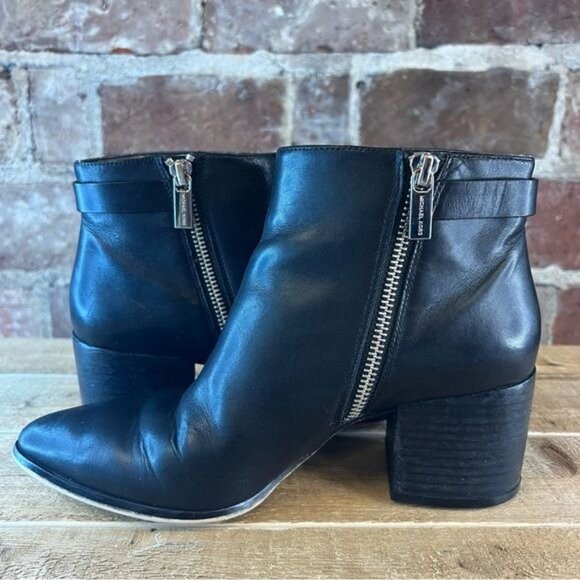 Michael Kors Black Leather Booties with Chunky Block Heels Sz 7 - Picture 5 of 8